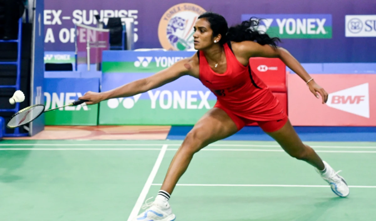 Dubai में धमाकों का खौफ, संकट से निकलकर Bengaluru लौटीं PV Sindhu ने सुनाई आपबीती