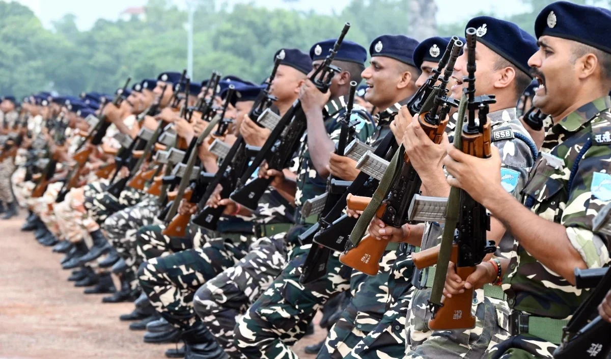 CRPF का Zero Tolerance फरमान, सरकार विरोधी Social Media Post पर अब होगी सीधी कार्रवाई