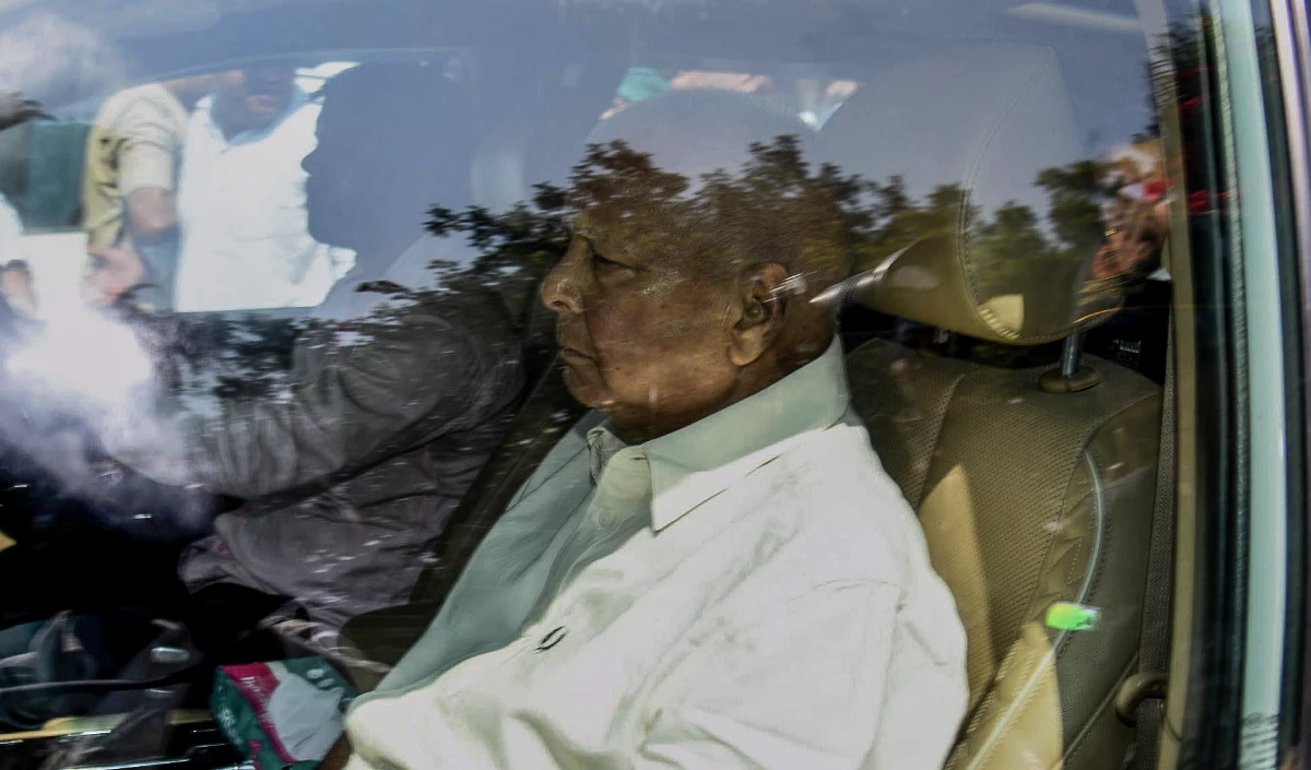 लालू यादव के परिवार ने डाला वोट, कहा- बिहार में होगा बड़ा बदलाव, महागठबंधन बनाएगा सरकार!