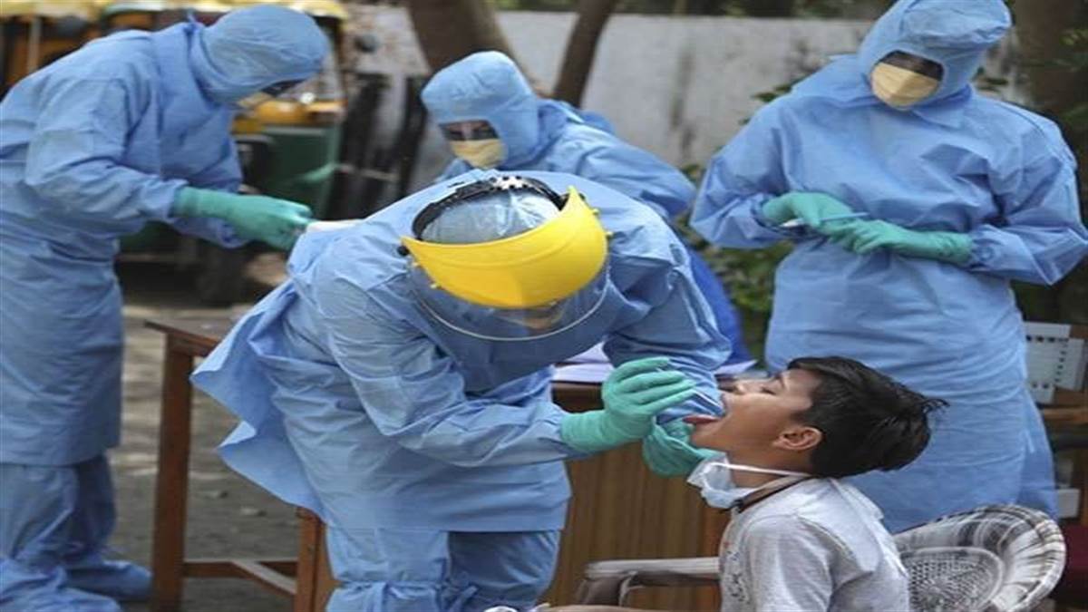 महाराष्ट्र नए मरीज 1800 के पार पुणे में मिला BA.5 वैरिएंट का चौथा मरीज 31 साल की महिला संक्रमित