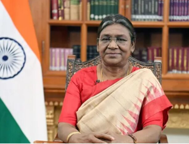 ‘वंदे मातरम्’ का अपमान अब बना गंभीर अपराध… राष्ट्रपति की मंजूरी के बाद नया कानून लागू… राष्ट्रीय गान के बराबर मिला दर्जा…