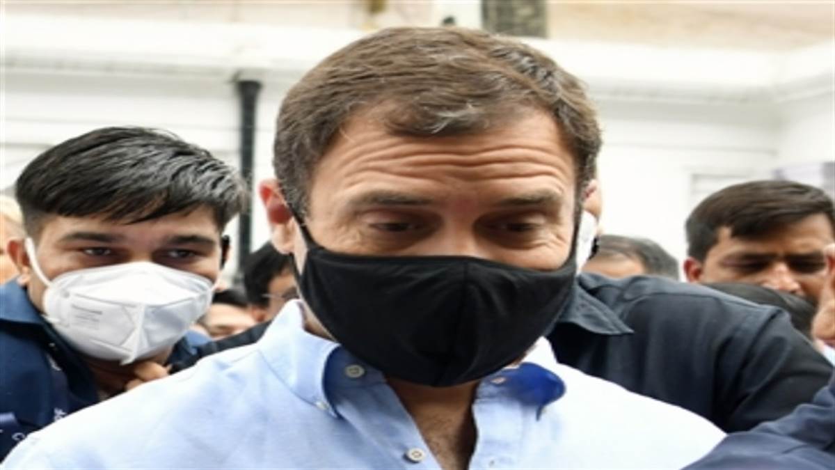 ईडी के अधिकांश सवालों से कन्नी काट गए राहुल प्रवर्तन एजेंसी ने दो दौर में की लंबी पूछताछ आज भी बुलाया