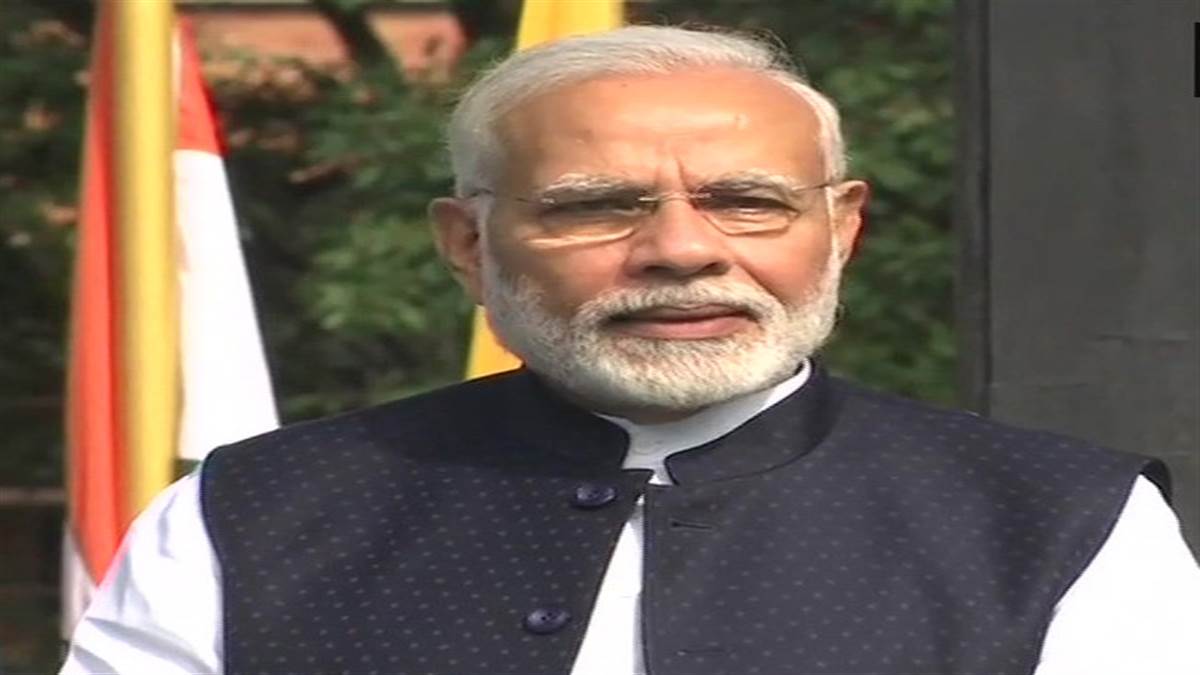 बेरोजगारों के लिए खुशखबरी मोदी सरकार अगले डेढ़ साल में देगी 10 लाख लोगों को नौकरी