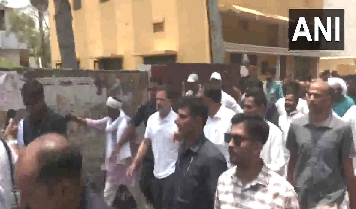 Operation Sindoor के बाद श्रीनगर पहुंचे राजनाथ सिंह, LG मनोज सिन्हा भी मौजूद, सैनिकों से की मुलाकात