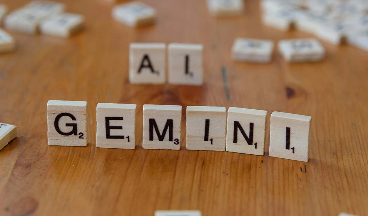 Gemini Update: बंद करने पर भी एप्स से बात करता रहेगा Google का AI