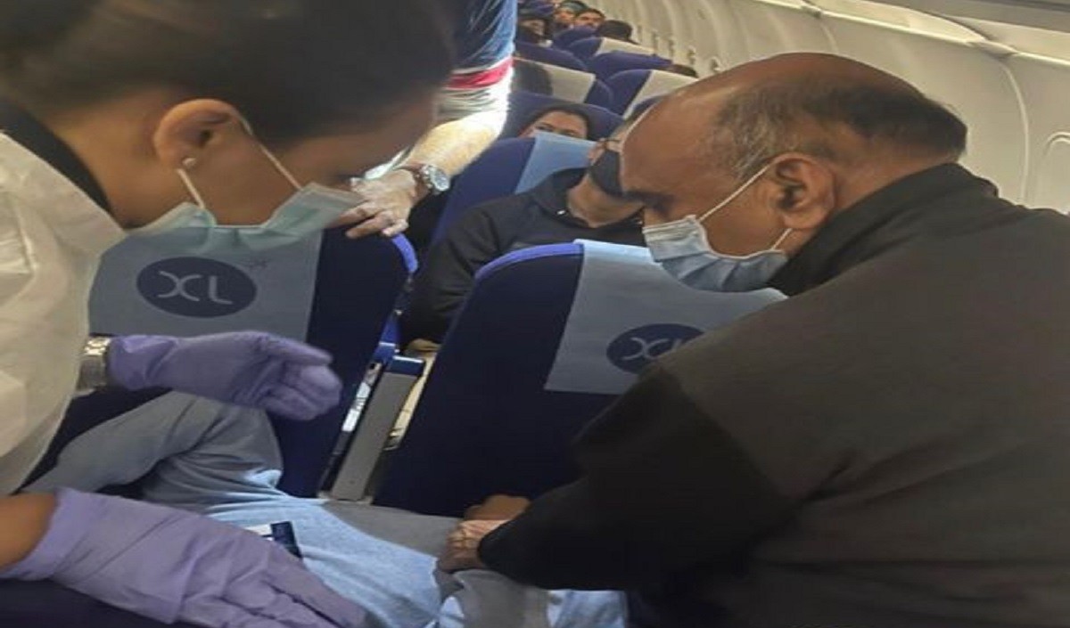 केंद्रीय मंत्री कराड ने विमान में बीमार हुए यात्री की बचाई जान, पीएम मोदी ने की तारीफ