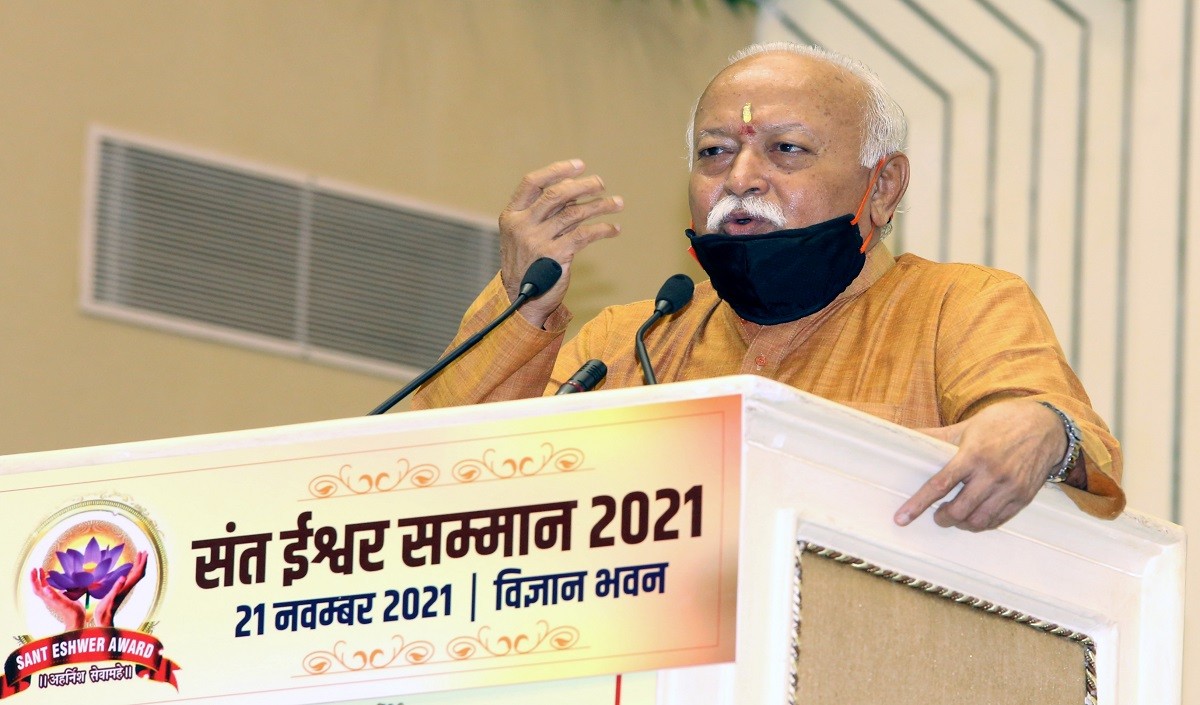  जय श्रीराम बोलने वालों को भागवत की नसीहत कहा- उनके पद चिन्हों पर चलने की जरूरत