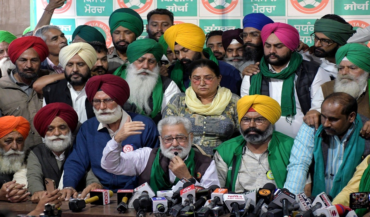 नहीं होगी संयुक्त किसान मोर्चा की आपात बैठक 4 दिसंबर को होगा किसान आंदोलन पर फैसला