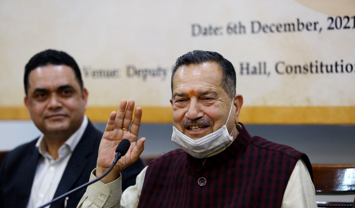 घुटन महसूस होती है तो भारत छोड़ दें फारूक अब्दुल्ला : आरएसएस नेता इंद्रेश कुमार