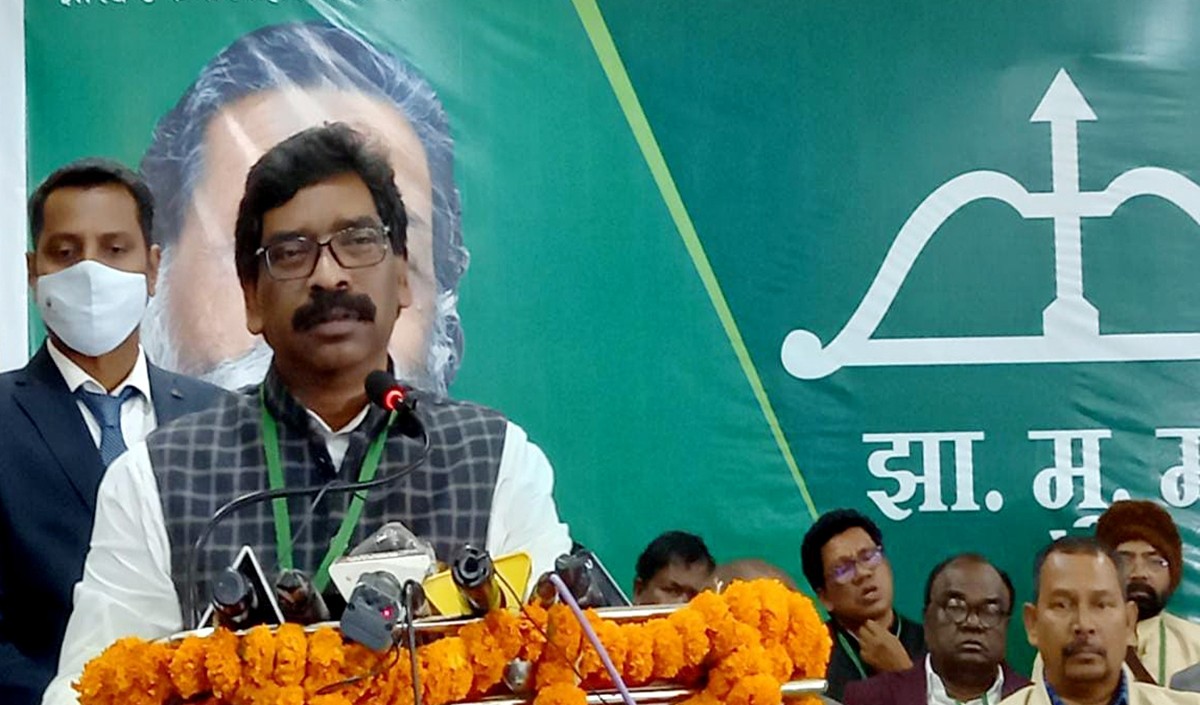 शिक्षा की कमी है झारखंड की दुर्दशा का कारण : सोरेन