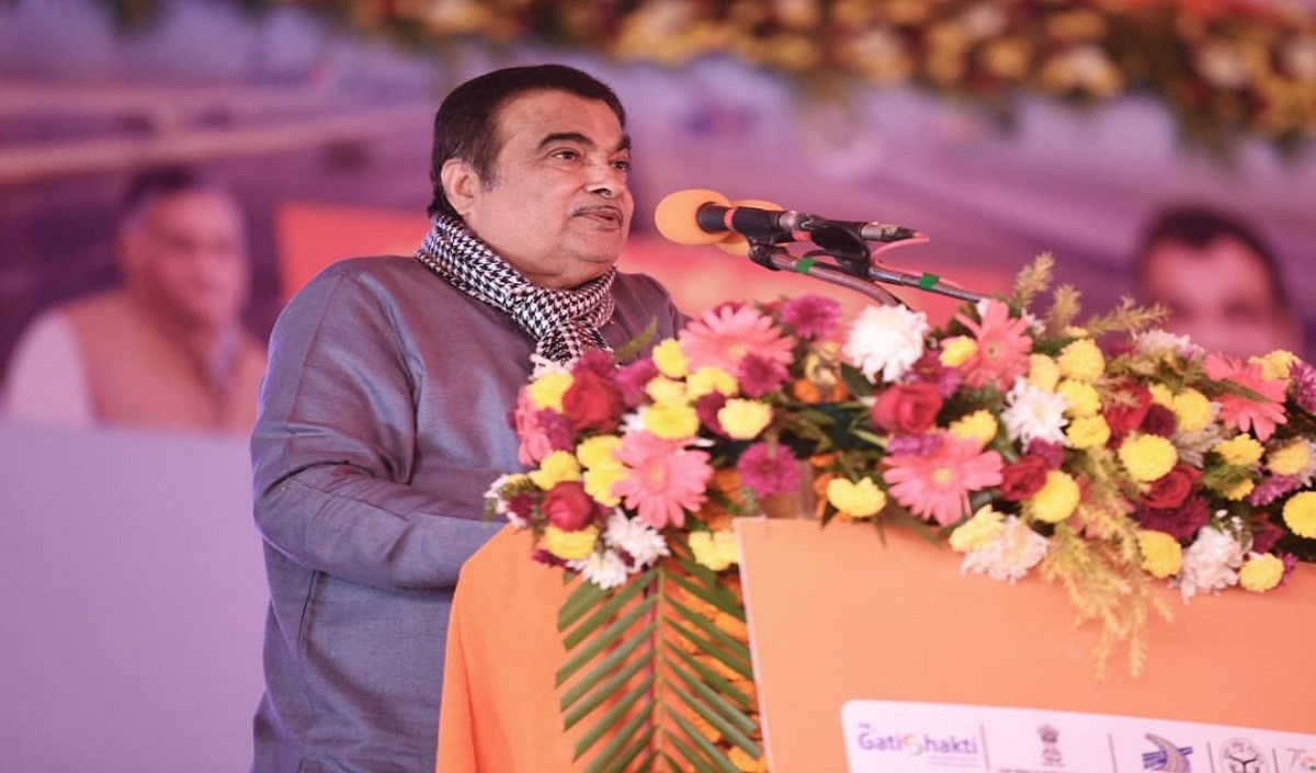 नितिन गडकरी का ऐलान अगर फिर बनी भाजपा की सरकार तो अमेरिका जैसी होगी उत्तर प्रदेश की सड़कें