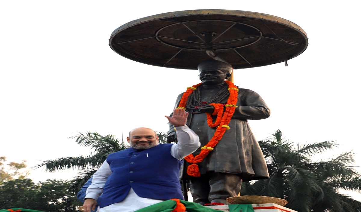 पंडित मदन मोहन मालवीय कोई व्यक्ति नहीं बल्कि एक संस्था थे : अमित शाह