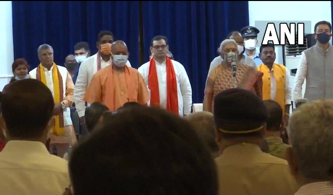 योगी के 7 नए सिपहसालार 2022 में करेंगे बेड़ा पार जातीय समीकरण को साधते हुए हुआ मंत्रिमंडल विस्तार