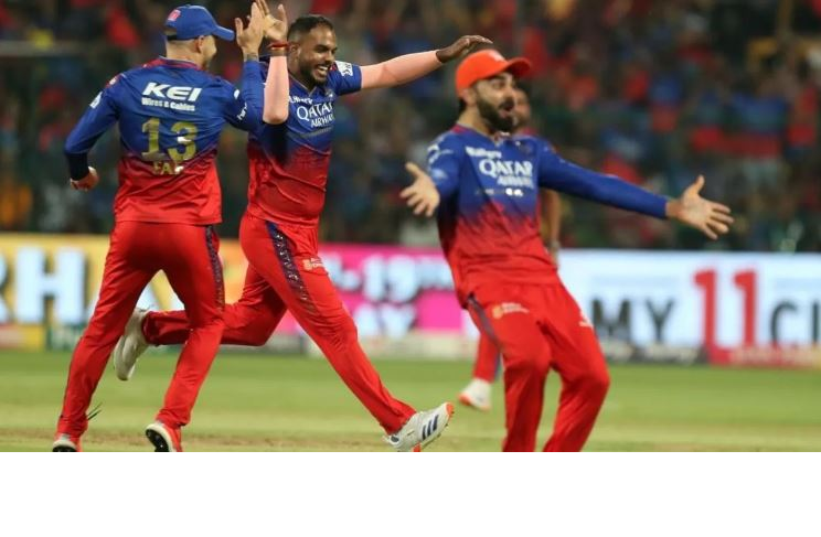 IPL 2026 की शुरुआत से ठीक पहले RCB को लगा बड़ा झटका, ये स्टार खिलाड़ी हुआ बाहर