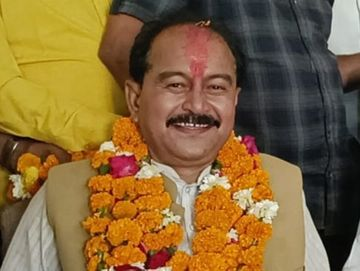 UP News: महोबा BJP जिलाध्यक्ष ने पहले दिया इस्तीफा अब किया मना, पार्टी ने अभी तक नहीं लिया एक्शन…