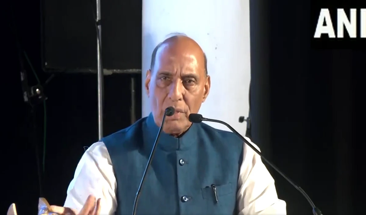 दुनिया में स्थायी दोस्त या दुश्मन नहीं, सिर्फ स्थायी हित: राजनाथ सिंह का अमेरिकी दबाव पर बेबाक जवाब, भारत रहेगा अडिग