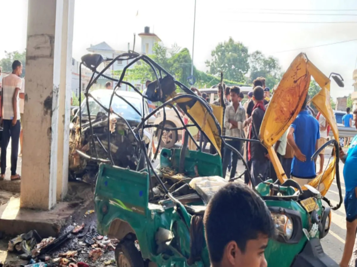 Bihar: कार-ऑटो रिक्शा की टक्कर में पांच लोगों की मौत, अन्य आठ घायल