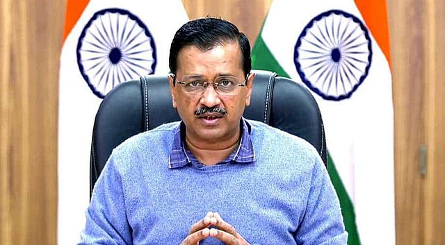 New Delhi: केजरीवाल ने विपक्षी दलों को पत्र लिख सेवाओं पर नियंत्रण संबंधी केंद्र के अध्यादेश पर चर्चा की मांग की