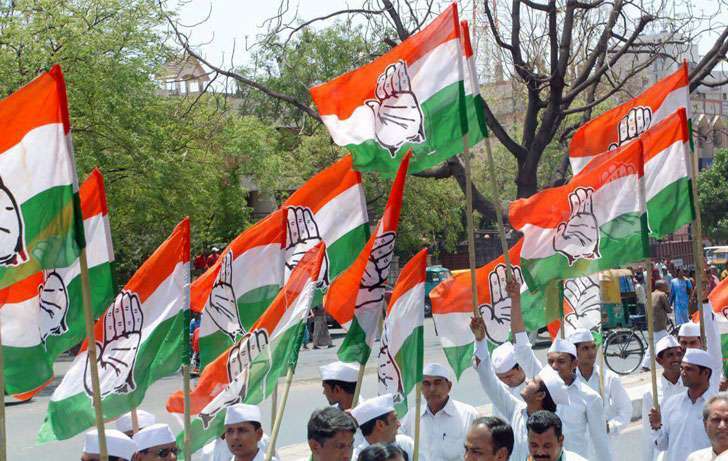 New Delhi: मध्य प्रदेश और छत्तीसगढ़ में भाजपा को मात देने के लिए हिंदुत्व की राह पर Congress