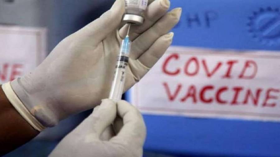 राज्यों को जरूरत से ज्यादा मिल रही कोरोना वैक्सीन, केंद्र ने कहा – देश में टीके की कोई कमी नहीं