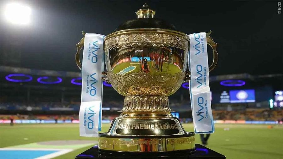 IPL 2022 पर भी कोरोना वायरस की नजर, लगातार तीसरे साल भारत से बाहर होगा आयोजन! BCCI जल्द लेगी फैसला