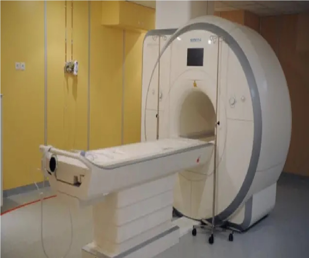 MRI Machine को हमेशा रखा जाता है ऑन, सिर्फ इमरजेंसी में ही होती है बंद, क्यों?