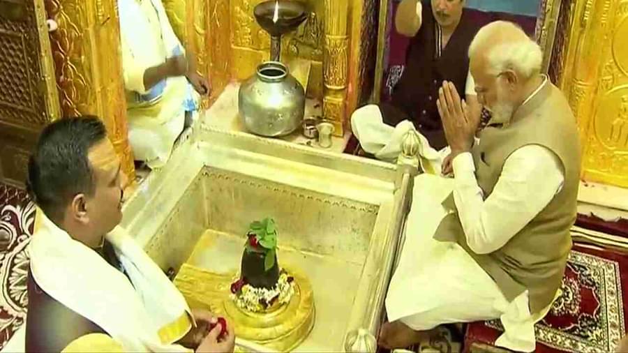वाराणसी की आठों सीटों पर बीजेपी और सहयोगियों की जीत भगवामय हुई काशी