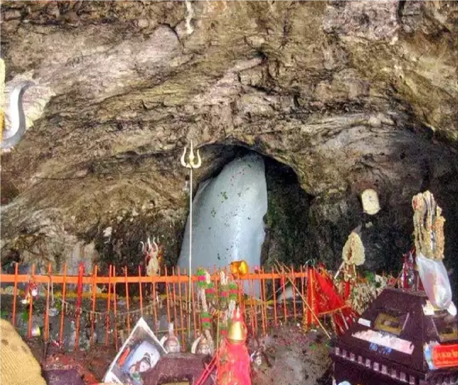 New Delhi: Amarnath मंदिर पहुंचना आसान हुआ, अब मोटर योग्य सड़क मार्ग से जा सकेंगे