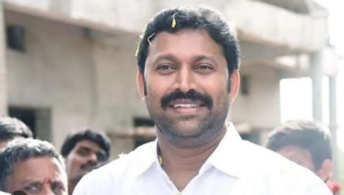 Andhra Pradesh: CBI के समक्ष पेश हुए वाईएसआर कांग्रेस पार्टी के सांसद अविनाश रेड्डी