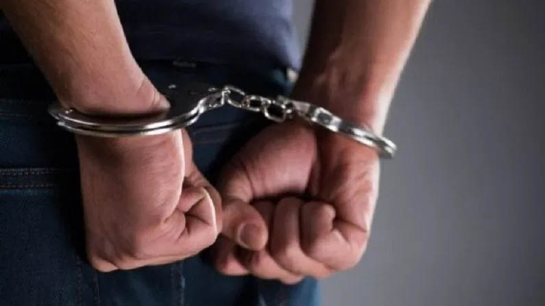 New Delhi: लातेहार में नक्सली संगठन TSPC का कमांडर गिरफ्तार