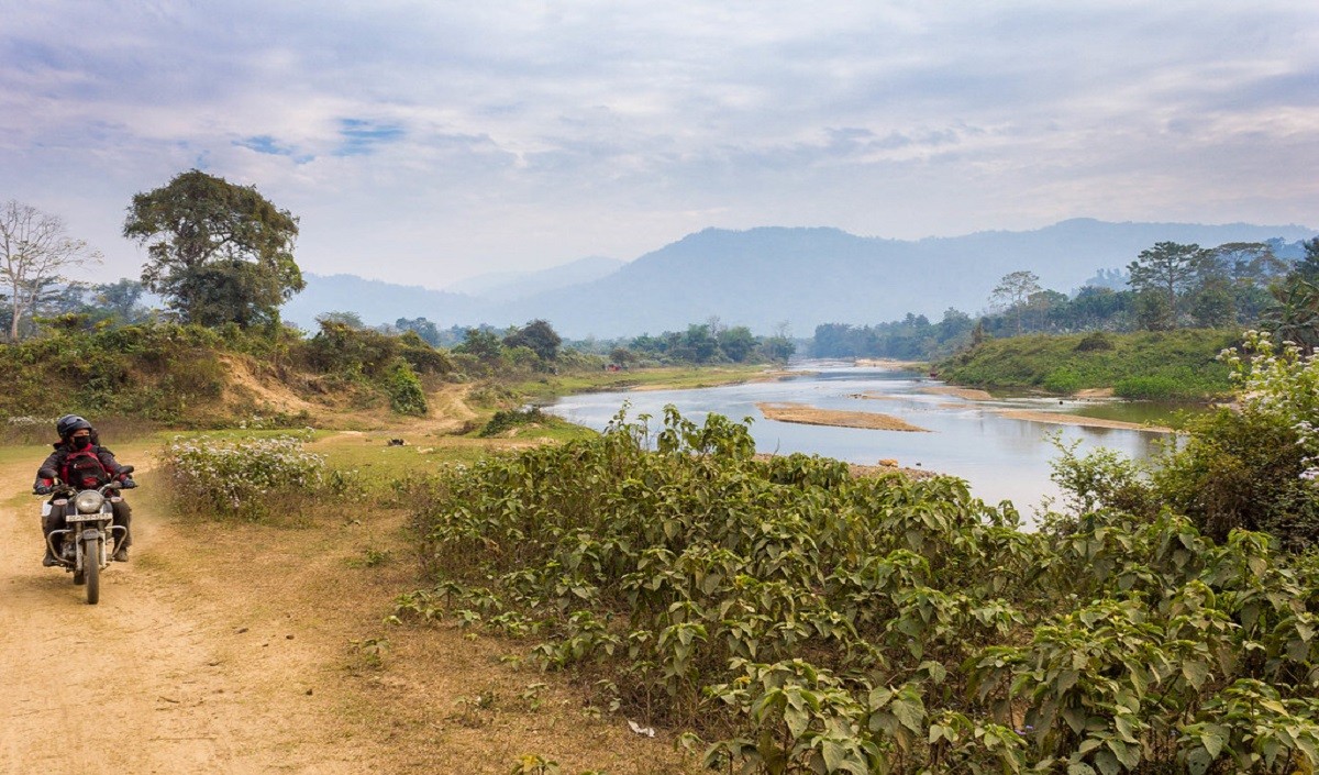 असम मेघालय ने छह क्षेत्रों में सीमा विवाद सुलझाने पर काम शुरू करने का फैसला किया
