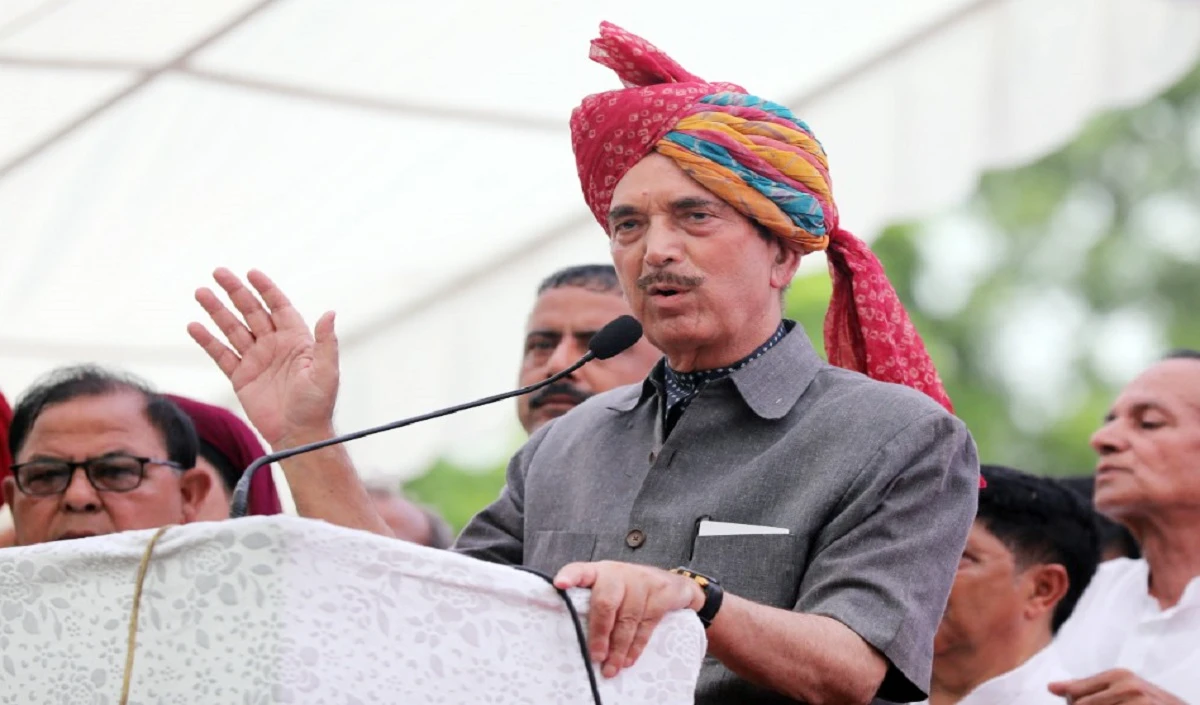 आजाद ने अपनी पार्टी का एजेंडा पेश किया पूर्ण राज्य का दर्जा बहाल कराना प्राथमिकता