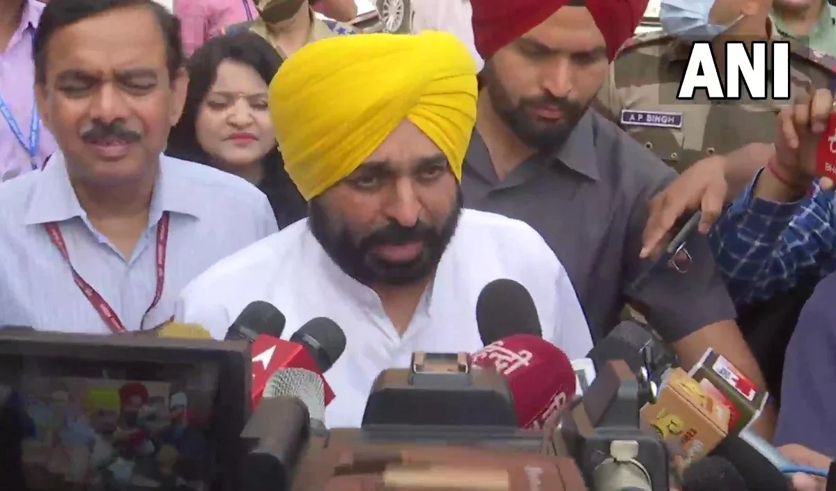 अमित शाह से मिले भगवंत मानपंजाब में तैनात होंगी पैरामिलिट्री फोर्स की 10 और कंपनियां