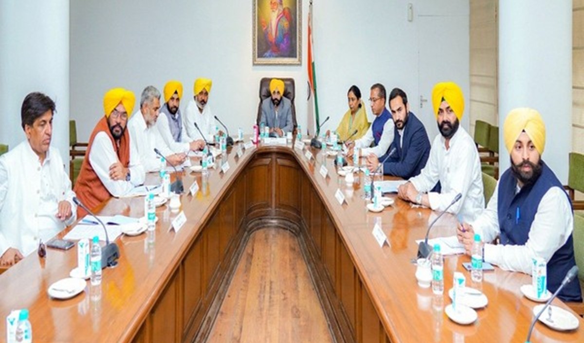 पंजाब के मुख्यमंत्री मान ने 25000 सरकारी पदों पर भर्ती की घोषणा की