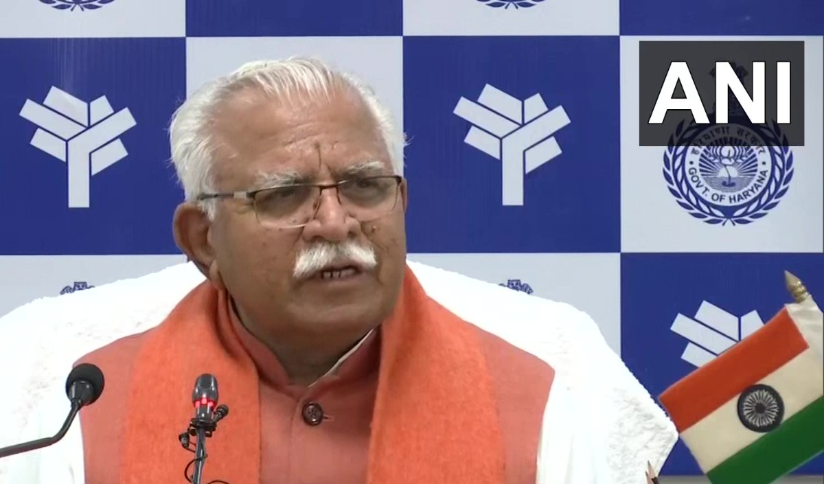 यूक्रेन के पर कभी भी हमला कर सकता है रूस विस्फोटकों की गड़गड़ाहट शुरू बाइडेन करेंगे पुतिन से बात