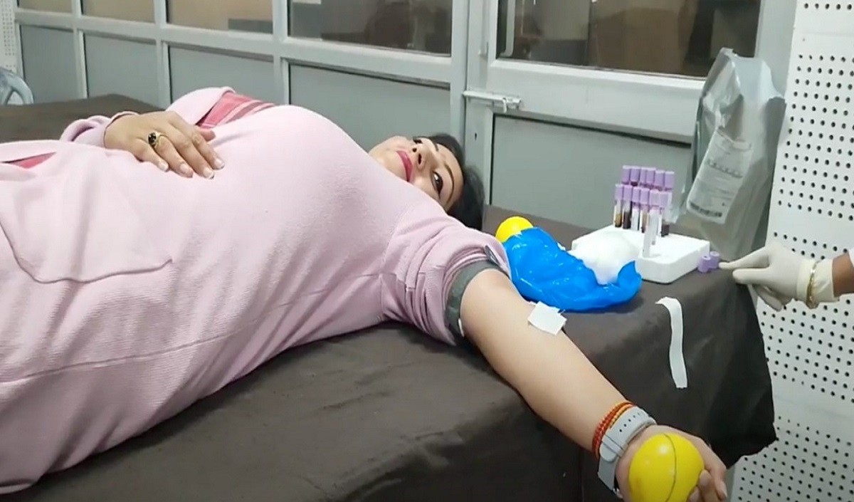 जम्मू में रक्तदान शिविर का आयोजन 30 से ज्यादा स्वयंसेवकों ने किया नेक काम