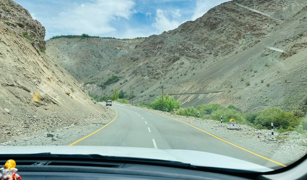 चीन और पाकिस्तान बॉर्डर पर  भी मिलेगी कैफे की सुविधा रक्षा मंत्रालय ने किया 75 फूड प्वाइंट बनाने का ऐलान