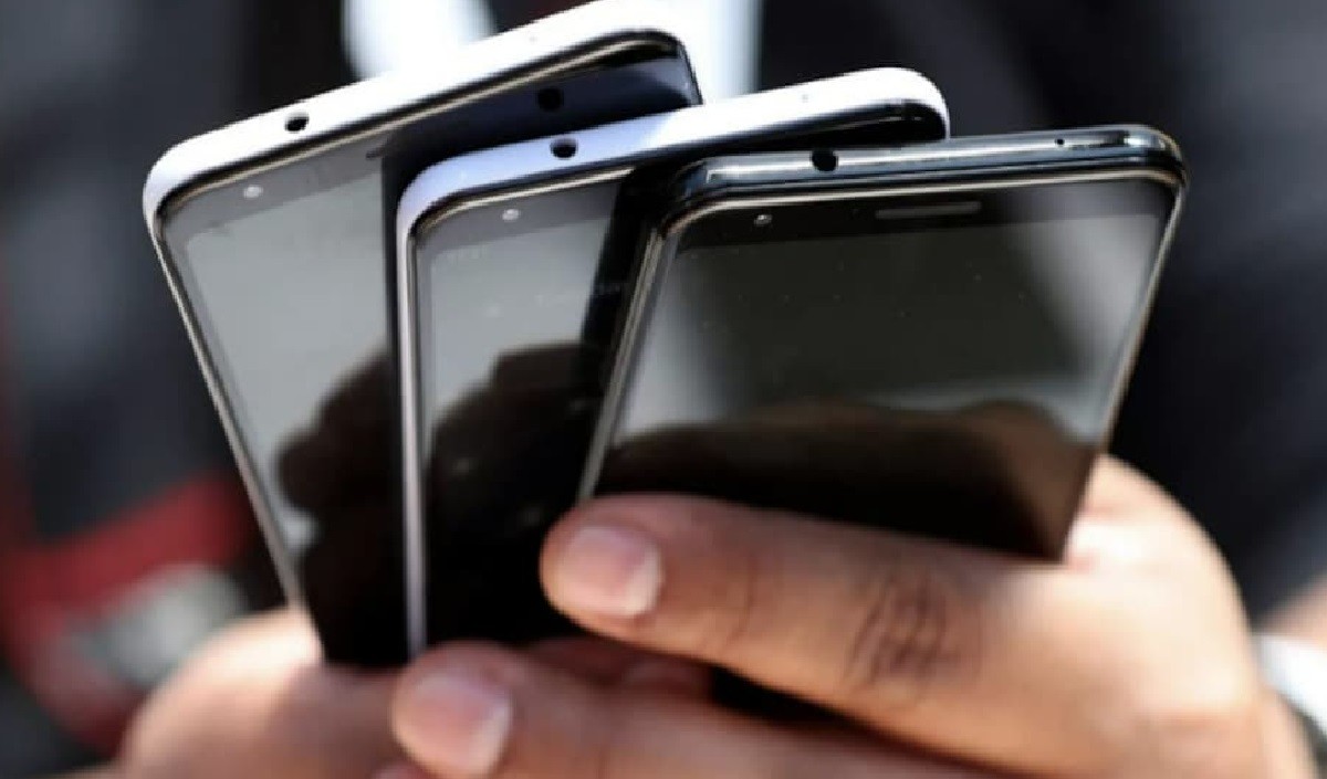 चीन की मोबाइल कंपनियों पर बैन की तैयारी में भारत सरकार