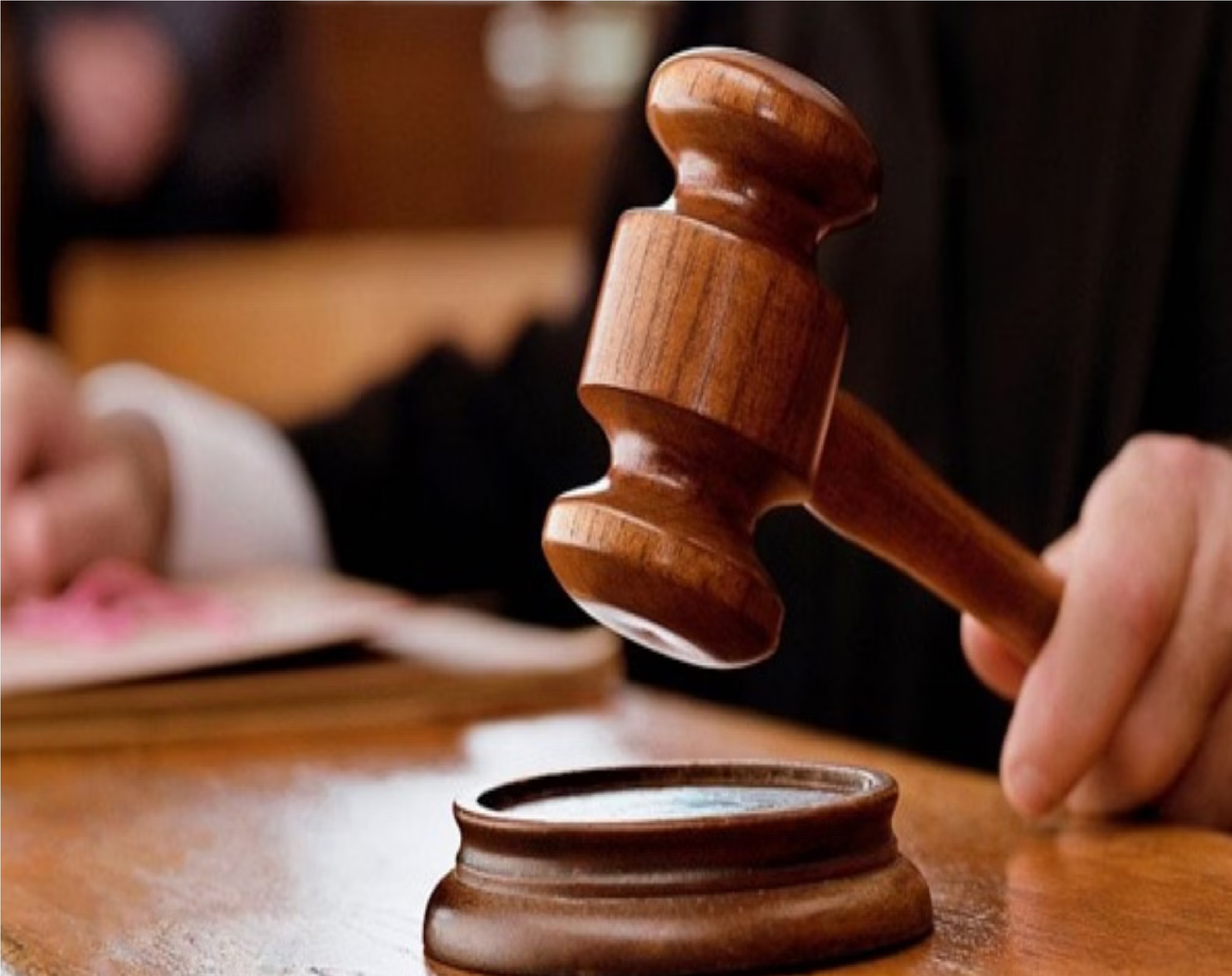 New Delhi:  Article 370 को निरस्त करने के केंद्र के फैसले को चुनौती देने वाली याचिकाओं पर सुनवाई को सहमत न्यायालय