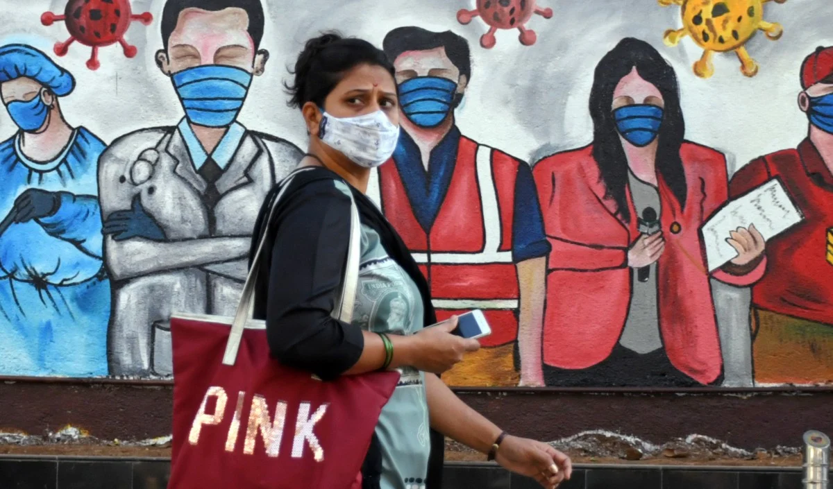 भारत में एक दिन में कोविड-19 के 2706 नए मामले 25 लोगों की मौत हुई