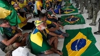 Brazil Riots: बहाना जश्न और पार्टी का, मुफ्त बसें 43 शहरों से, ऑनलाइन रची गई ब्राजीलिया में दंगों की साजिश