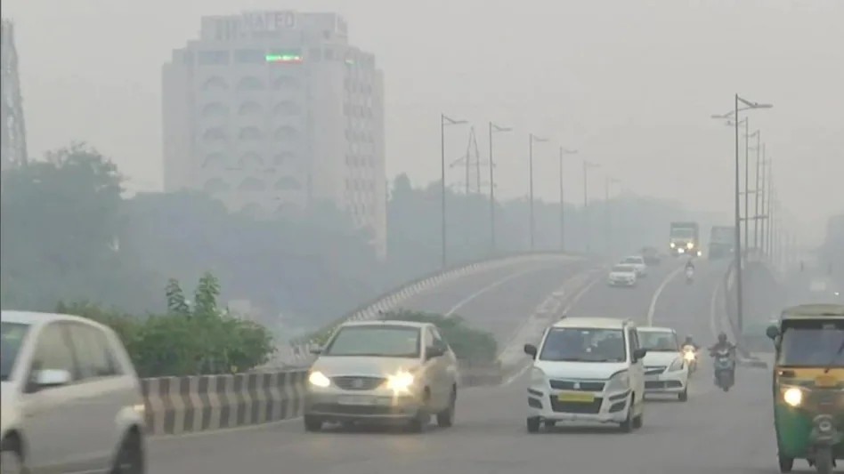 Delhi-NCR में बंद हो जाएंगी BS3 और BS4 गाड़ियां?, लाखों कारों को बैन करने की तैयारी