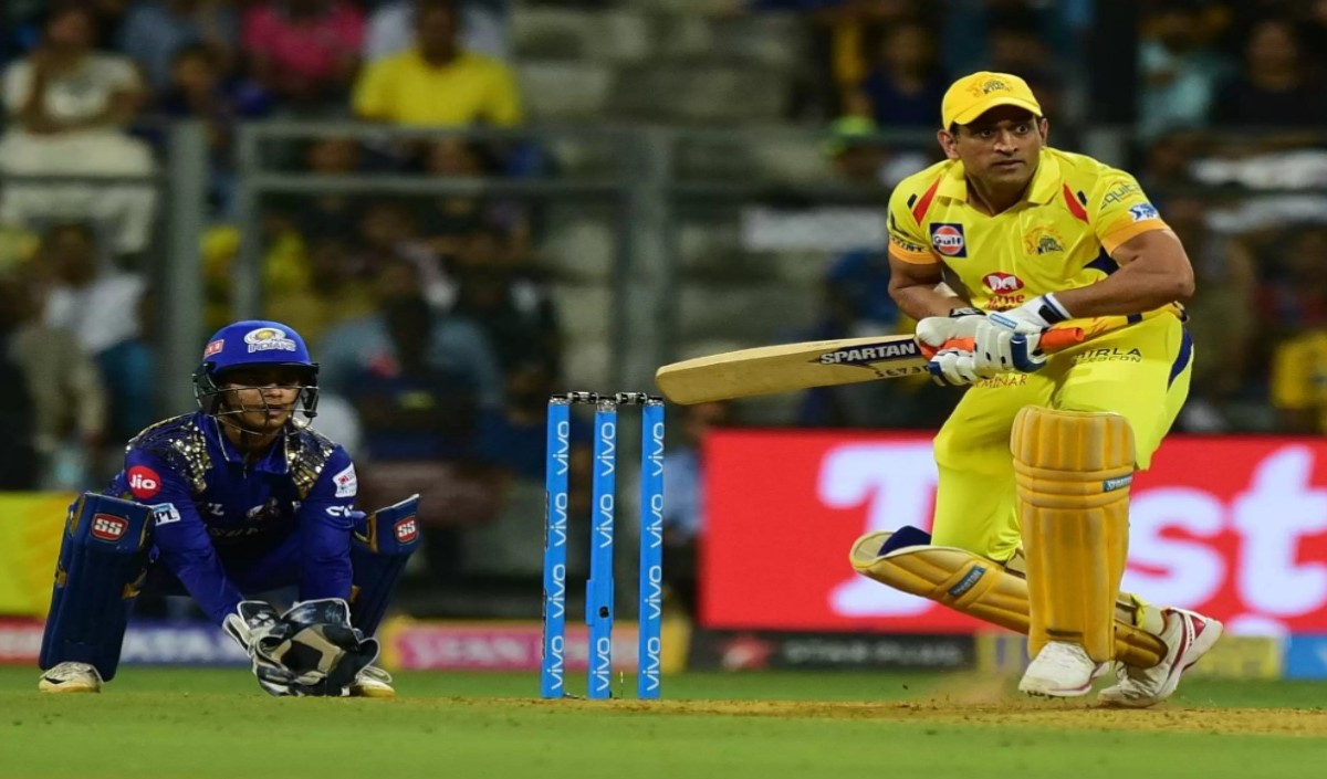 धोनी का धमाल आखिरी बॉल पर बाउंड्री जड़ दिलाई जीत MI को CSK ने 3 विकेट से दी मात