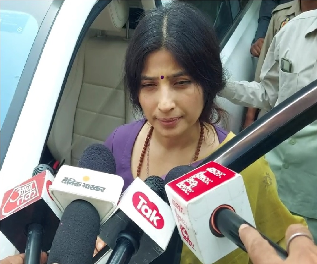 Dimple Yadav: लोग समझ गये हैं कि भाजपा के हाथों में उत्तर प्रदेश आगे नहीं बढ़ सकता