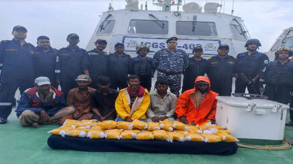 गुजरात ATS व ICG का समंदर में एक्शन, पाकिस्तानी नाव से 350 करोड़ की ड्रग्स बरामद, 6 अरेस्ट
