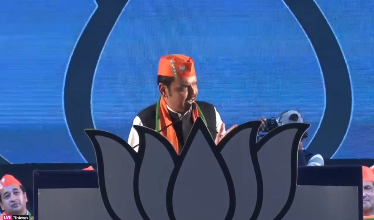 जय हनुमान के नारे से शुरुआत, बाबरी विध्वंस, चीन, हिंदुत्व, भ्रष्टाचार सभी की बात, बूस्टर डोज रैली में फडणवीस का दिखा अलग अंदाज