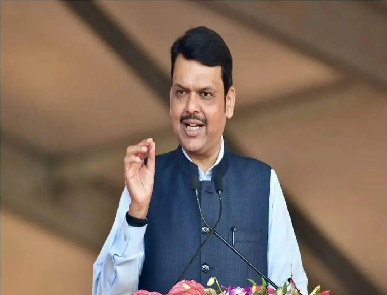 Maharashtra Assembly elections: यह देश का इतिहास रहा है, इसमें कुछ भी गलत नहीं, Devendra Fadnavis ने योगी के बटेंगे तो कटेंगे नारे का समर्थन किया