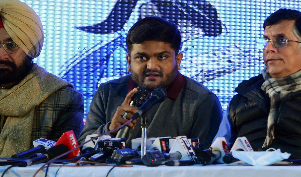 हार्दिक पटेल ने दंगा मामले में दोषसिद्धि पर रोक के लिए अदालत का दरवाजा खटखटाया