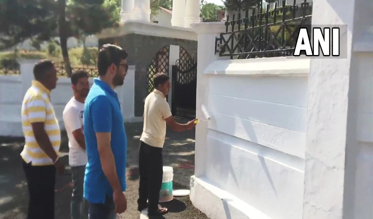 हिमाचल विधानसभा के प्रवेश द्वार पर लटके मिले खालिस्तान के झंडे आप ने सुरक्षा नाकामी के आरोप लगाए