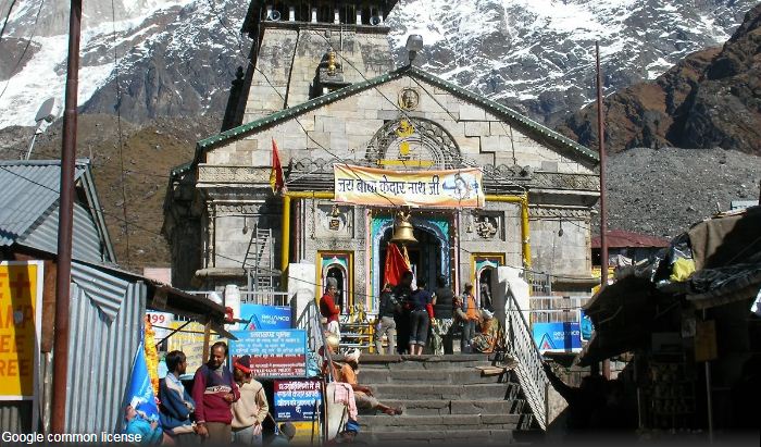 गंगोत्री और यमुनोत्री मंदिरों के खोले गए कपाट, उत्तराखंड में चारधाम यात्रा का आरंभ